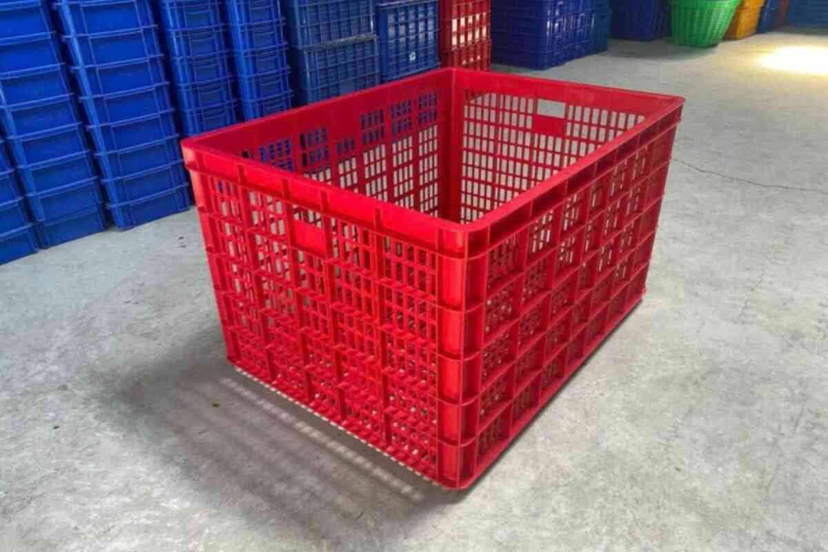 Sóng nhựa hở 26 bánh xe (thùng nhựa rỗng)